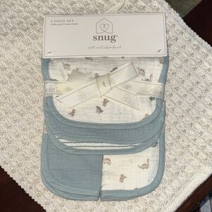 Snug Soft and Absorbent Baby Bib Set - Blue and White